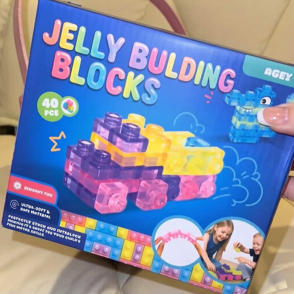 Front of the 40-piece jelly building blocks box